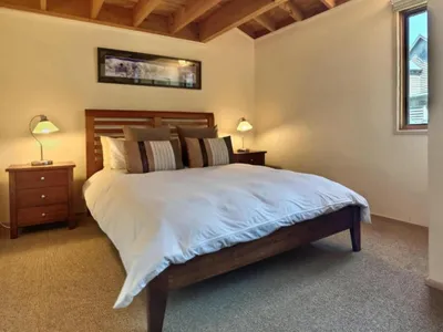 Search and Stay destination Dinner Plain, VIC - Australia from AU$ 1,500. Blue-Bird Chalet