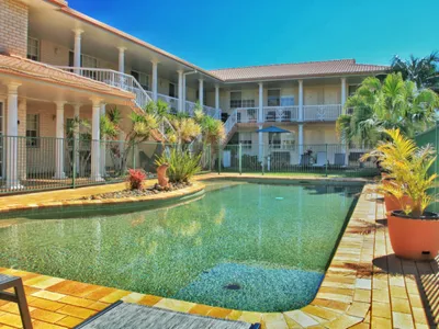 Search and Stay destination Lennox Head, NSW - Australia from AU$ 200. Santa Fe Motel and Holiday Units - Accessible Twin Room