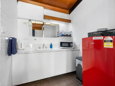 Search and Stay destination Long Jetty, NSW - Australia from AU$ 170. JETTY MOTEL THE ENTRANCE STANDARD FAMILY ROOM