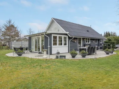 Search and Stay destination Hemmet, Denmark from . "Elektra" - 400m to the inlet in Western Jutland