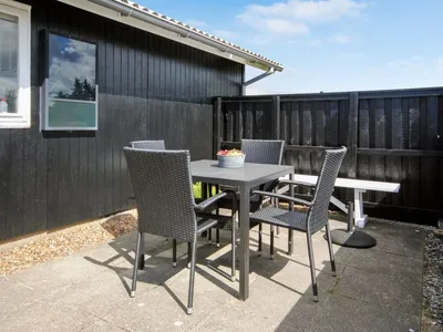 Search and Stay destination Nørre Vorupør, Denmark from . "Engelbertine" - 900m from the sea in NW Jutland