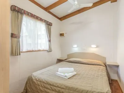 Search and Stay destination Apollo Bay, VIC - Australia from AU$ 140. Superior Cabin (sleeps 4)