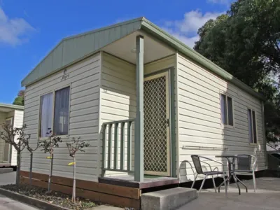 Search and Stay destination Apollo Bay, VIC - Australia from AU$ 140. Deluxe Cabin (Sleeps 4)
