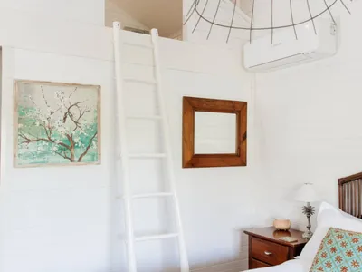 Search and Stay destination Meroo Meadow, NSW - Australia from AU$ 195. "The Magnolia Suite", the perfect couple getaway