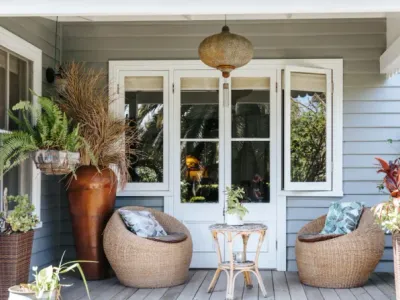 Search and Stay destination Meroo Meadow, NSW - Australia from AU$ 165. "The Courtyard" with sundrenched patio