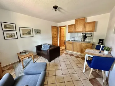 Search and Stay destination Dargun, MV - Germany from AU$ 141. Gästehaus Alte Schule