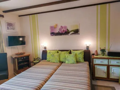 Search and Stay destination Kummersdorf, BY - Germany from AU$ 209. Am Hohen Bogen
