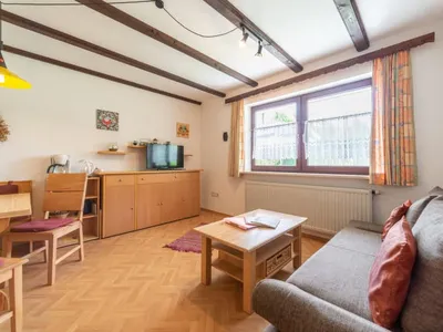 Search and Stay destination Kummersdorf, BY - Germany from AU$ 154. Am Hohen Bogen