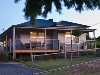 Search and Stay destination Port Lincoln, SA - Australia from AU$ 165. Serenity Holiday House