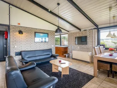 Search and Stay destination Ferienhausgebiet Hillenseifen, RP - Germany from AU$ 351. Waldferienpark Gerolstein