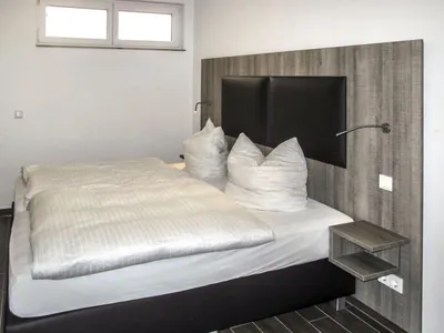 Search and Stay destination Großpösna, SN - Germany from AU$ 325. Seglerhütte