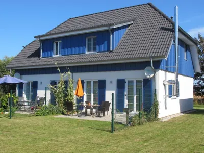 Search and Stay destination Altefähr, MV - Germany from AU$ 236. Rügenperle