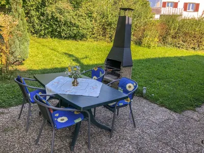 Search and Stay destination Überlingen, BW - Germany from AU$ 116. Erica
