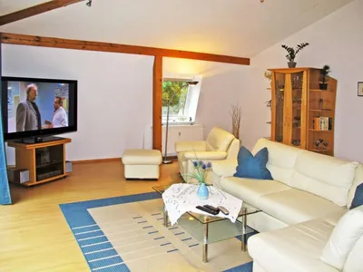 Search and Stay destination Loddin, MV - Germany from AU$ 161. Haus Berlin