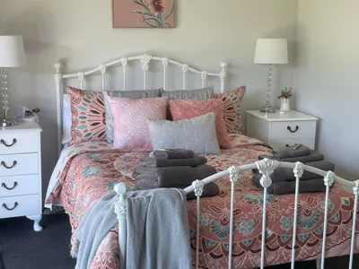 Search and Stay destination Axedale, VIC - Australia from AU$ 210. River Gardens Axedale B&B - Self Contained Unit