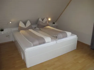 Search and Stay destination Wiarden, NDS - Germany from AU$ 119. Rosenboom