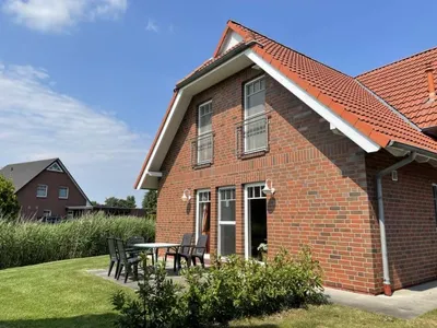 Search and Stay destination Burhave, NDS - Germany from AU$ 179. Katamaran II