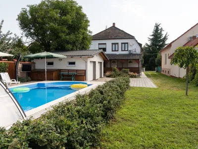 Search and Stay destination Balatonkeresztúr, Hungary from AU$ 610. Victoria