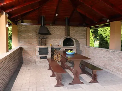 Search and Stay destination Balatonmáriafürdő, Hungary from AU$ 214. Akazie