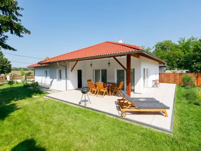 Search and Stay destination Balatonőszöd, Hungary from AU$ 483. Sunstreet