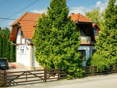 Search and Stay destination Balatonőszöd, Hungary from AU$ 206. Thomas