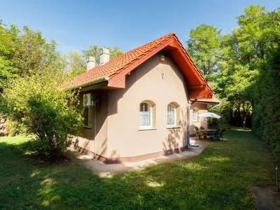 Search and Stay destination Balatonőszöd, Hungary from AU$ 269. Capella