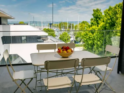 Search and Stay destination Balatonszemes, Hungary from AU$ 376. Fűzfő