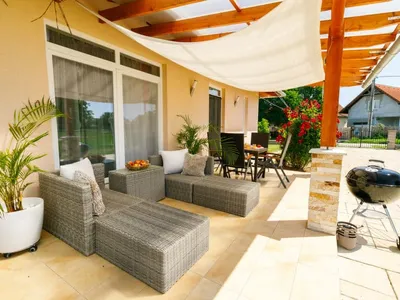 Search and Stay destination Balatonszemes, Hungary from AU$ 404. Paola