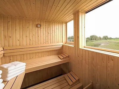 Search and Stay destination Uitwellingerga, FR - Netherlands from AU$ 354. Krekt Oer 't Wetter