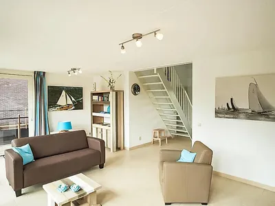 Search and Stay destination Uitwellingerga, FR - Netherlands from AU$ 354. Krekt Oer 't Wetter