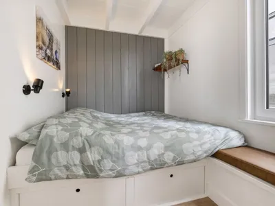 Search and Stay destination Woudsend, FR - Netherlands from AU$ 336. Harboursuite incl. boot