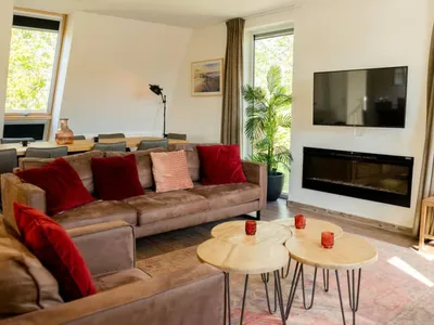 Search and Stay destination Biddinghuizen, FL - Netherlands from AU$ 225. Dijkvilla Sauna 10
