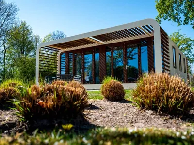 Search and Stay destination Hulshorst, GE - Netherlands from AU$ 348. Modus XL 4