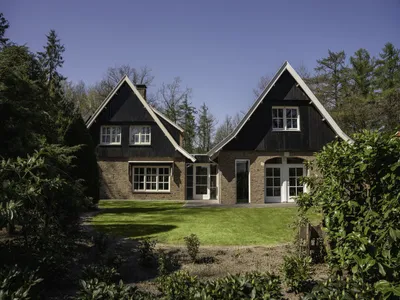 Search and Stay destination Losser, OV - Netherlands from AU$ 2,423. Het Landhuis