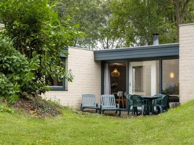 Search and Stay destination Dalen, DR - Netherlands from AU$ 272. Park De Huttenheugte