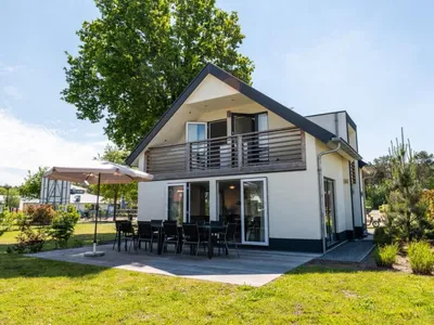 Search and Stay destination Lochem, GE - Netherlands from AU$ 296. Pavilion l'etage Sauna 10