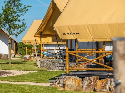 Search and Stay destination Berg en Terblijt, LI - Netherlands from AU$ 736. Glampingtent Papilio 4+2