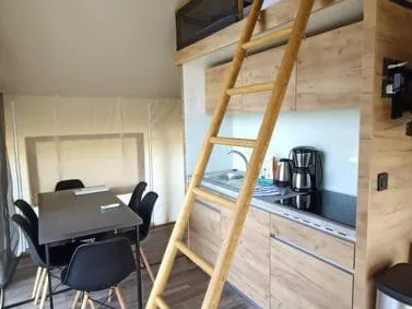 Search and Stay destination Berg en Terblijt, LI - Netherlands from AU$ 640. Glampingtent Papilio 4