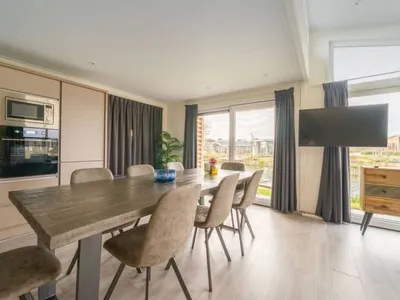 Search and Stay destination Linden, NB - Netherlands from AU$ 351. Hackfort Waterfront 8