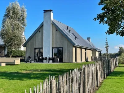 Search and Stay destination Tholen, ZE - Netherlands from AU$ 972. Oesterdam Resort