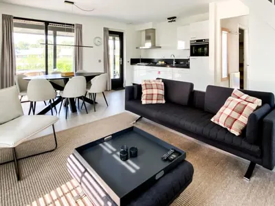 Search and Stay destination Tholen, ZE - Netherlands from AU$ 615. Oesterdam Resort