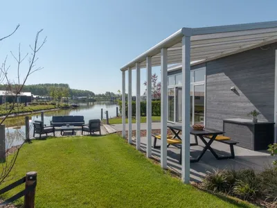 Search and Stay destination Wemeldinge, ZE - Netherlands from AU$ 281. Water Resort Oosterschelde - huisnr. 38