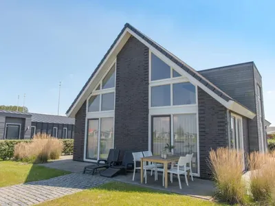 Search and Stay destination Wemeldinge, ZE - Netherlands from AU$ 312. Water Resort Oosterschelde - huisnr 16