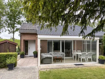 Search and Stay destination Brouwershaven, ZE - Netherlands from AU$ 229. Den Osse