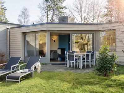 Search and Stay destination Zeewolde, FL - Netherlands from . Park De Eemhof