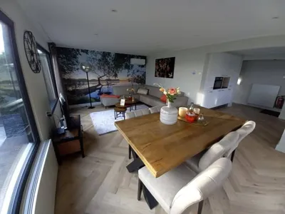 Search and Stay destination Dordrecht, ZH - Netherlands from AU$ 343. Hackfort 4+2