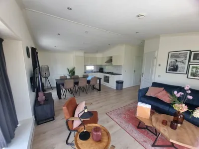 Search and Stay destination Dordrecht, ZH - Netherlands from AU$ 409. Hackfort Hottub 6