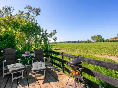 Search and Stay destination Zuid-Beijerland, ZH - Netherlands from AU$ 197. Tuinzicht
