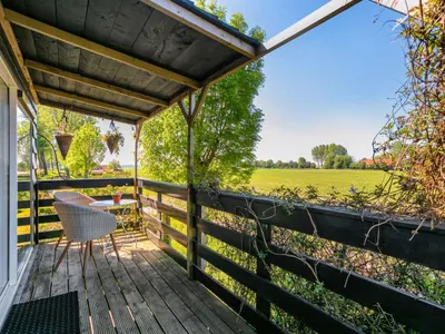 Search and Stay destination Zuid-Beijerland, ZH - Netherlands from AU$ 206. Polderzicht