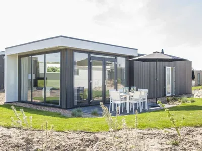Search and Stay destination Hellevoetsluis, ZH - Netherlands from AU$ 384. Pavilion 6